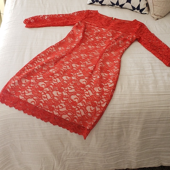 Dress - Picture 3 of 6